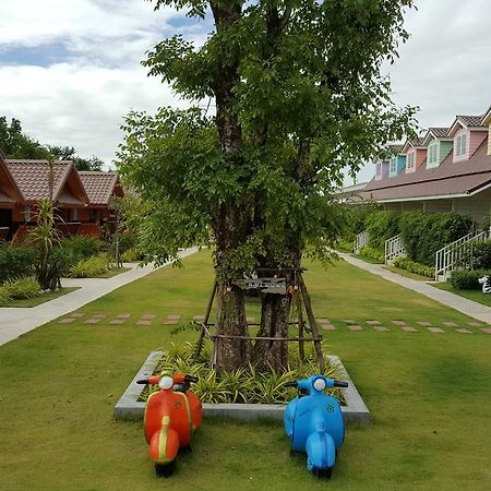 Grand Garden Home Buriram Exterior foto