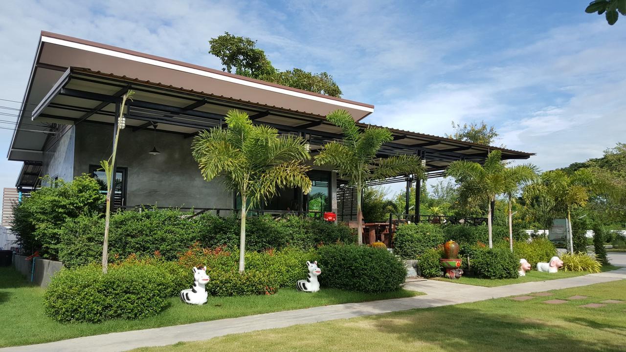 Grand Garden Home Buriram Exterior foto